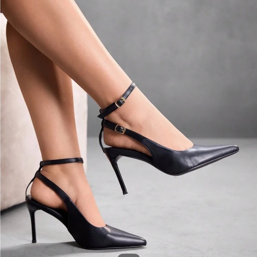 Elegant Black High Heel Sandals size 6 weddings party cocktails